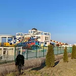 2-bedroom 300m To The 公寓 帕莫瑞