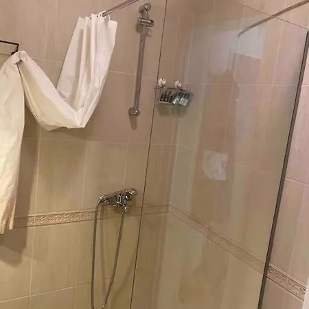 Apartament 2-bedroom 300m To The
