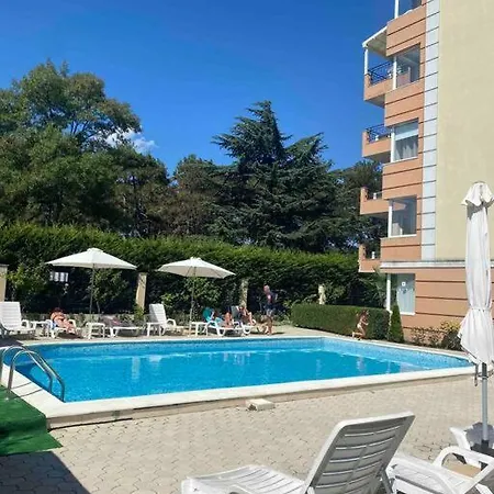 2-bedroom 300m To The Apartament Gmina Pomorie