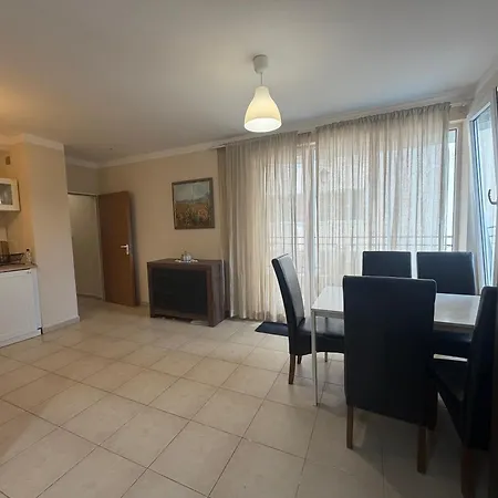 2-bedroom 300m To The Gmina Pomorie